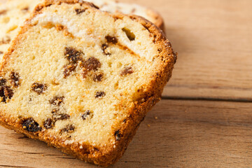 Cupcake with raisins