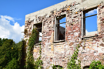 Conservation of old ruins.