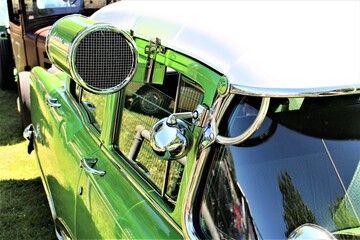 An image of a classic us car