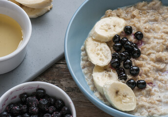 Breakfast: oatmeal with bananas and blueberries