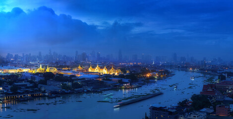 Naklejka premium Aerial view Panorama Grand palace which is Popular landmark in Bangkok.
