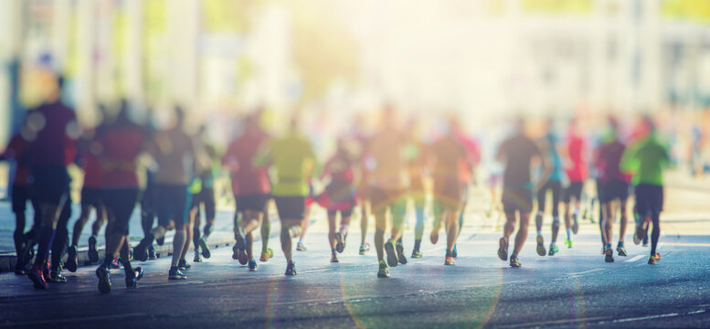  Colorful Silhouettes Of People Running In The City