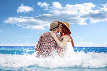 lovers in sea 