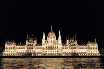 Fototapeta premium Parlamento de Budapest