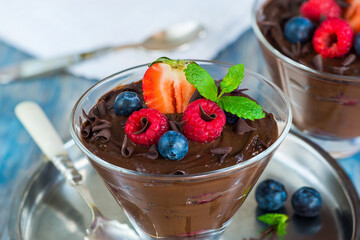 Chocolate avocado mousse with fresh fruit