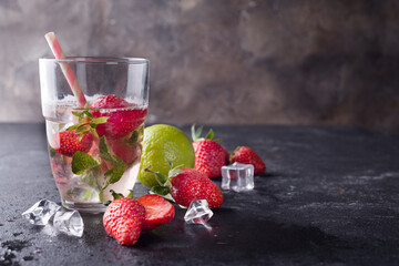 Glasses of lemonade with strawberries