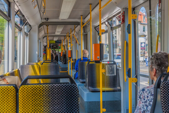 Fahrgastraum Stra&szlig;enbahn