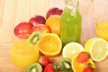 Kiwi juice in a bottle