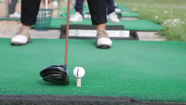 Swing de Golfeur au driver en Slow-Motion (120fps)