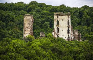 Fototapeta premium old castle ruins