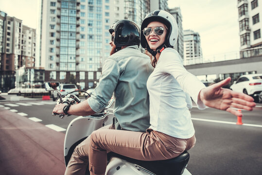 Fototapeta Couple on scooter