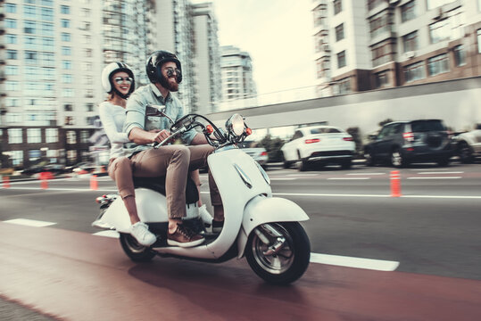 Fototapeta Couple on scooter
