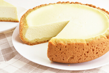 Finnish cottage cheese pie