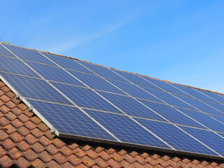 Solaranalge auf Hausdach