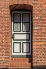 Weiß grüne Haustür eines Hauses