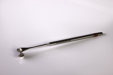 retractor