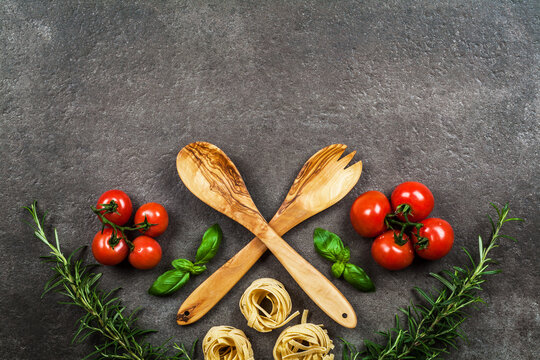 Italian food elements
