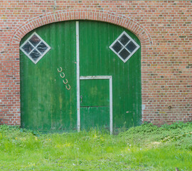 Altes Scheunentor in grün © GM Photography