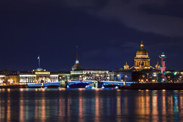 Palace Bridge in Saint Petersburg at night