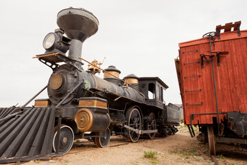 Obraz premium Wild west historic railroad steam engine Arizona