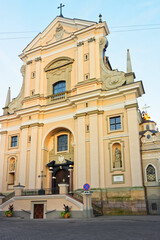Fototapeta na wymiar Church of St Teresa in historical center of Vilnius