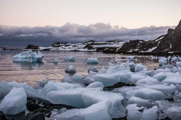 Rolgordijnen Таяние льда © polyarnik