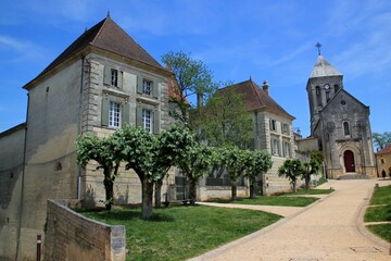 Fototapeta na wymiar Eglise de Bourdeilles.