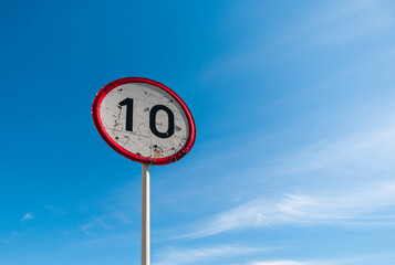Speed limit sign