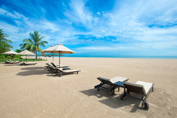  tropical beach in Sri Lanka
