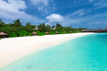 Poster de jardin  tropical beach in Maldives  © Pakhnyushchyy