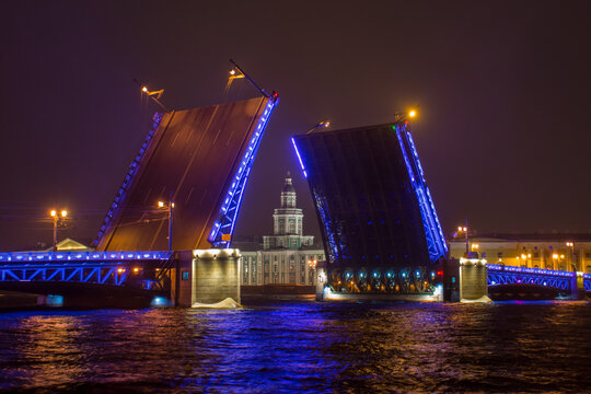 divorced palace bridge in st. petersburg