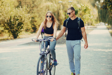 Obraz premium man and woman in park