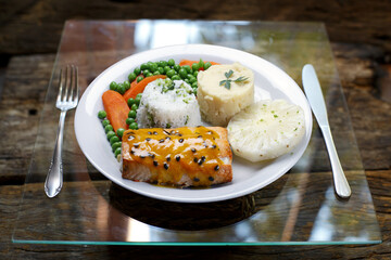 Salmon with garnishes