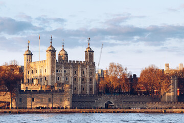 Tower of London located on the north bank of the River Thames in central London, UK - obrazy, fototapety, plakaty