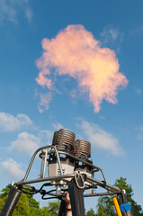 Gasbrennertest vor der Ballonfahrt