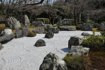 日本庭園　京都　枯山水　石　石灯篭