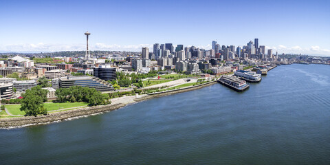 Panoramic_Helicopter_View_of_Seattle_Washington_Waterfront_on_Sunny_Summer_Day_with_Skyline_of_Buidlings