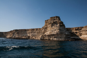 Fototapeta na wymiar sea cliffs