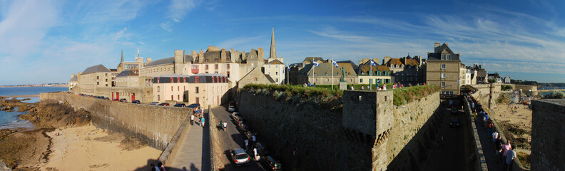 Panorama de Saint-Malo, Bretagne, France - obrazy, fototapety, plakaty