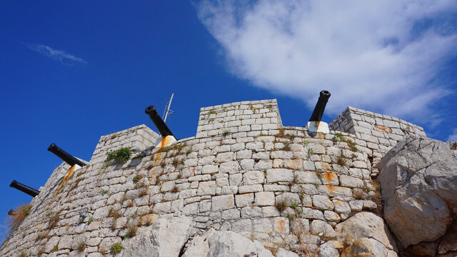 Photo of picturesque island of Hydra on a spring morning, Saronic Gulf, Greece