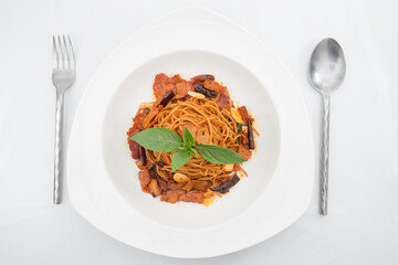 spicy thai spaghetti on top view