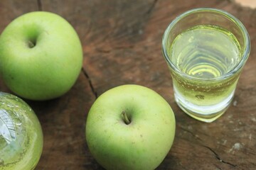 green apple juice soda