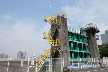 Fototapeta premium 勝どき、浜前橋水門