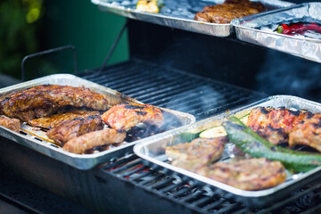 Fleisch auf dem Grill