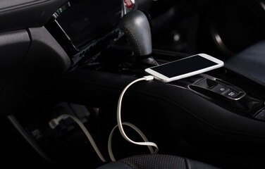Charger plug phone on car