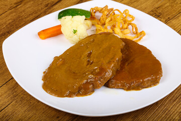 Beef with sauce