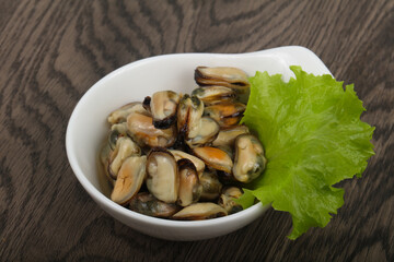 Pickled mussels