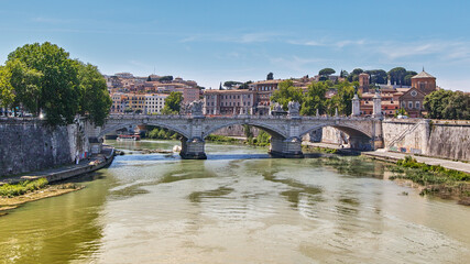 Die Ponte Vittorio Emanuele II Brücke