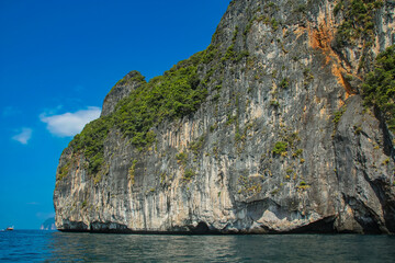 Fototapeta na wymiar Ko Phi Phi Lee islands in Southern Thailand