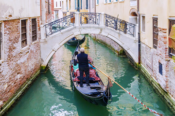 Fototapeta na wymiar Gondolas in Venice, italy